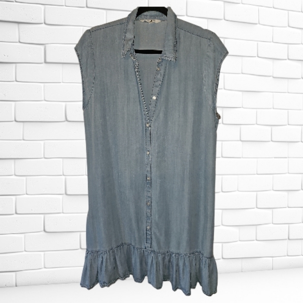 BB Dakota Light Denim Blue Sleeveless Mini Shirt Dress